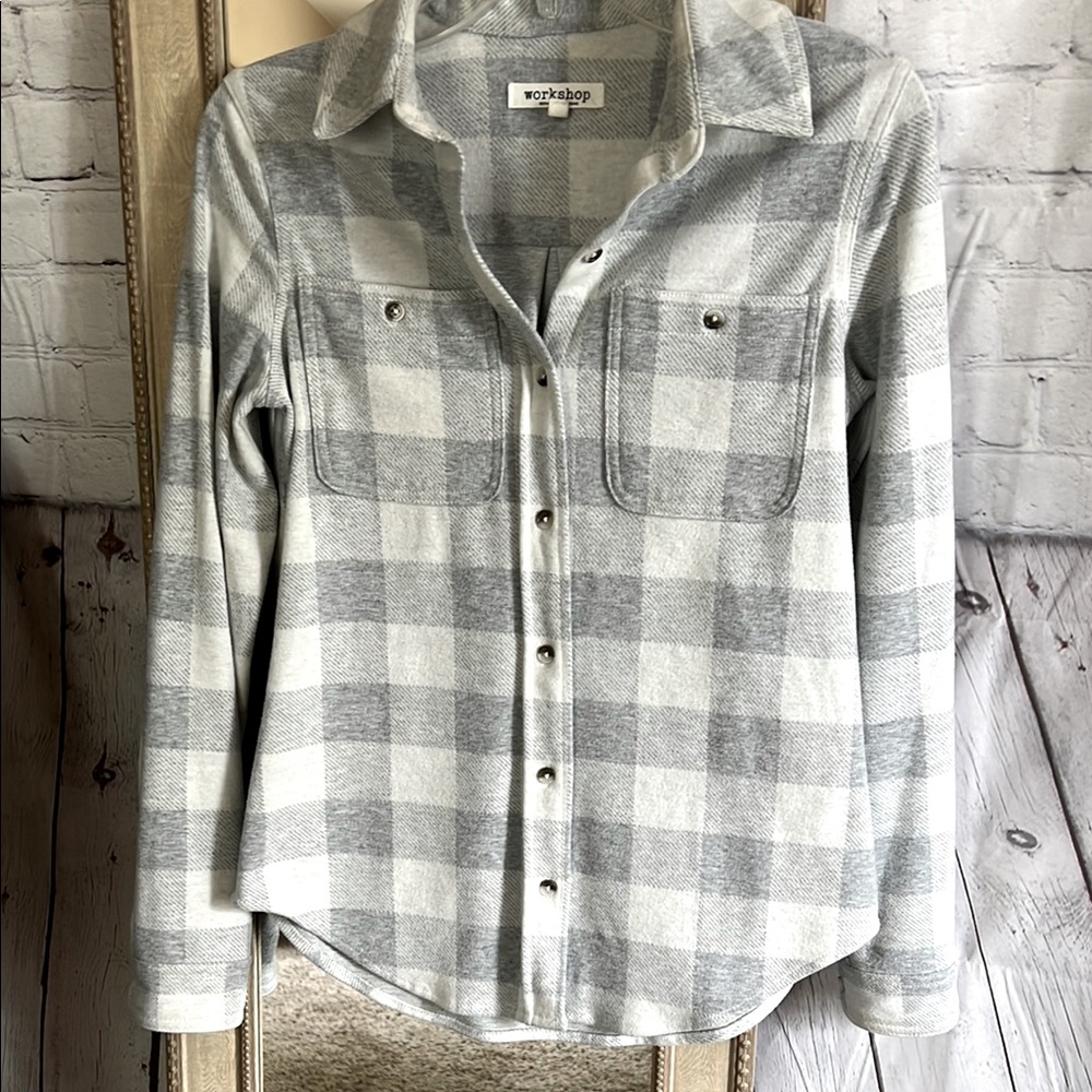 Light Gray Plaid Button-Up Flannel Shirt